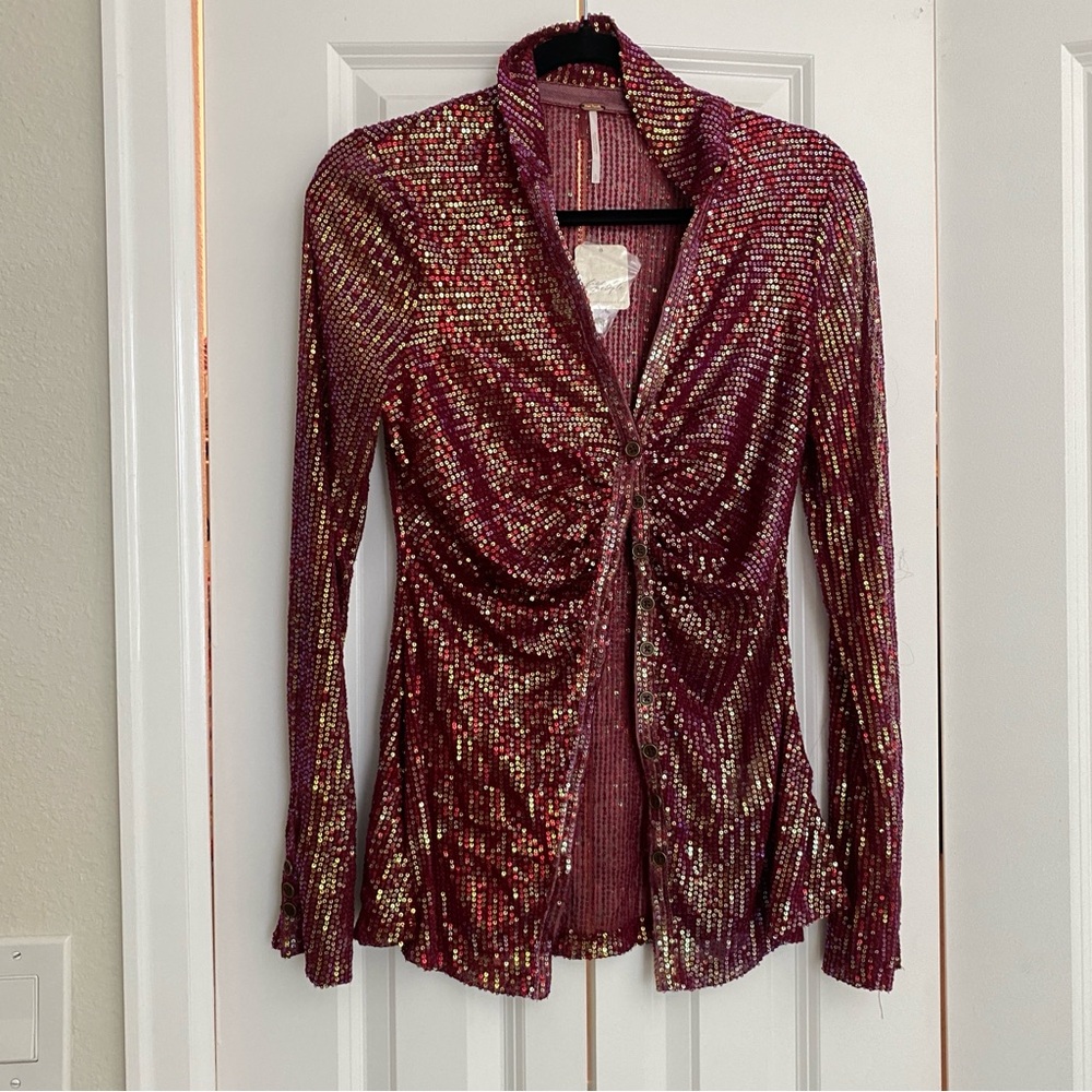 Free People Red sequin shirtee blouse top gathered S New - Picture 2 of 6